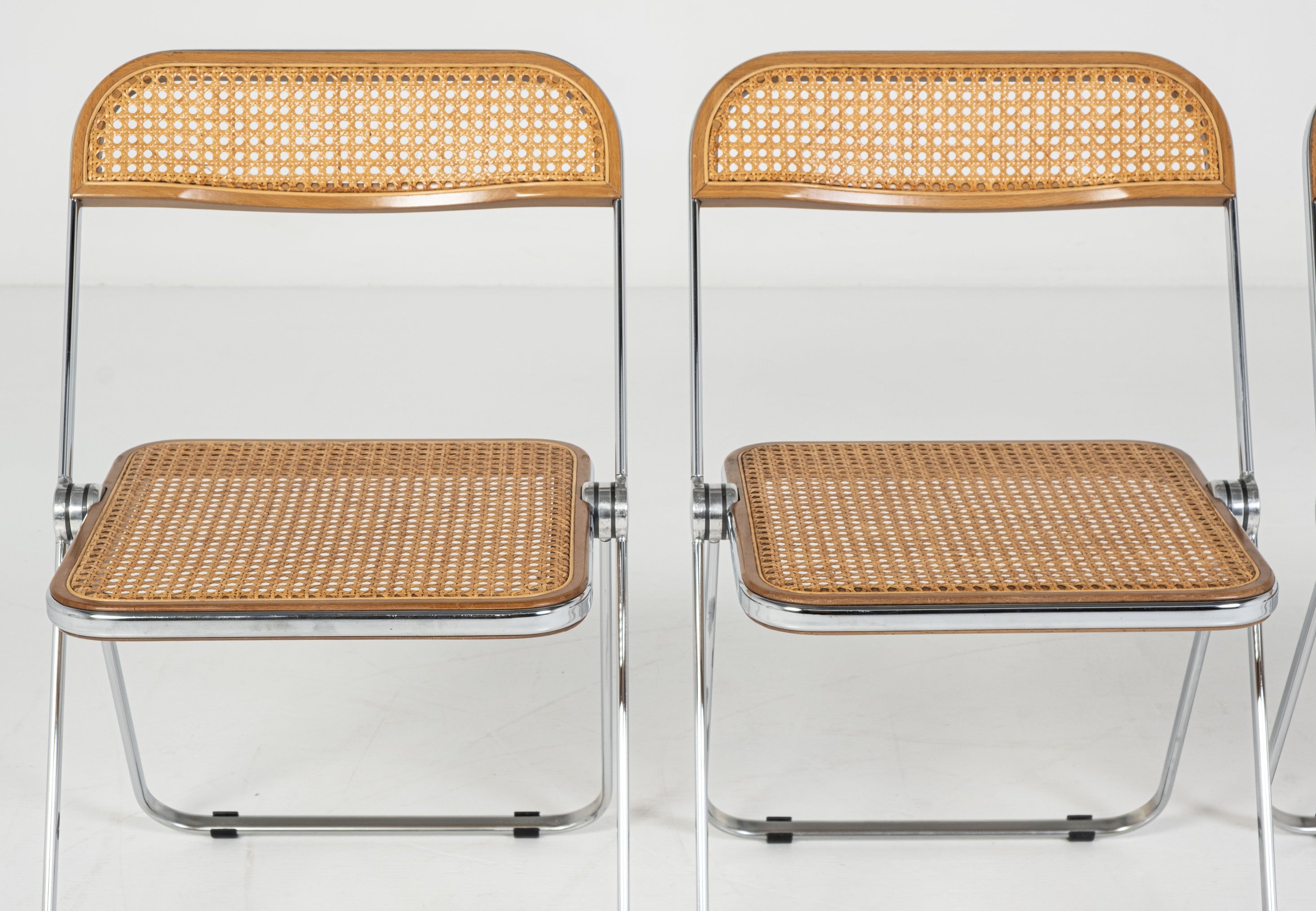 Set di 4 Sedie Plia Cané – Design Giancarlo Piretti per Anonima Castelli
