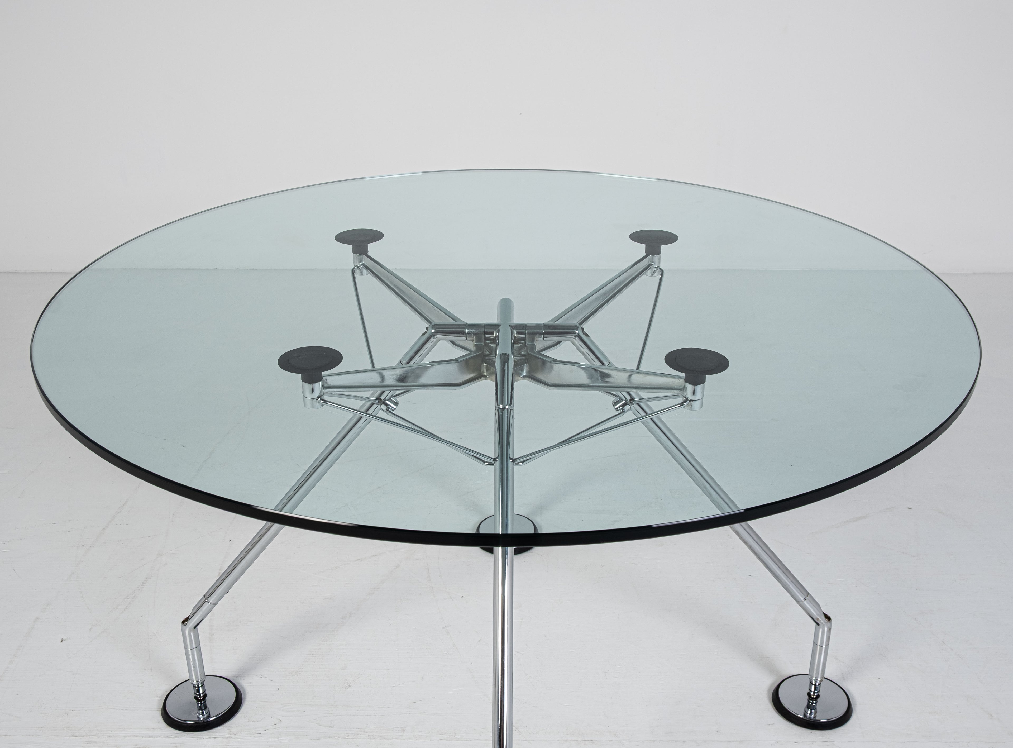Table Nomos – Design Norman Foster pour Tecno, 1986