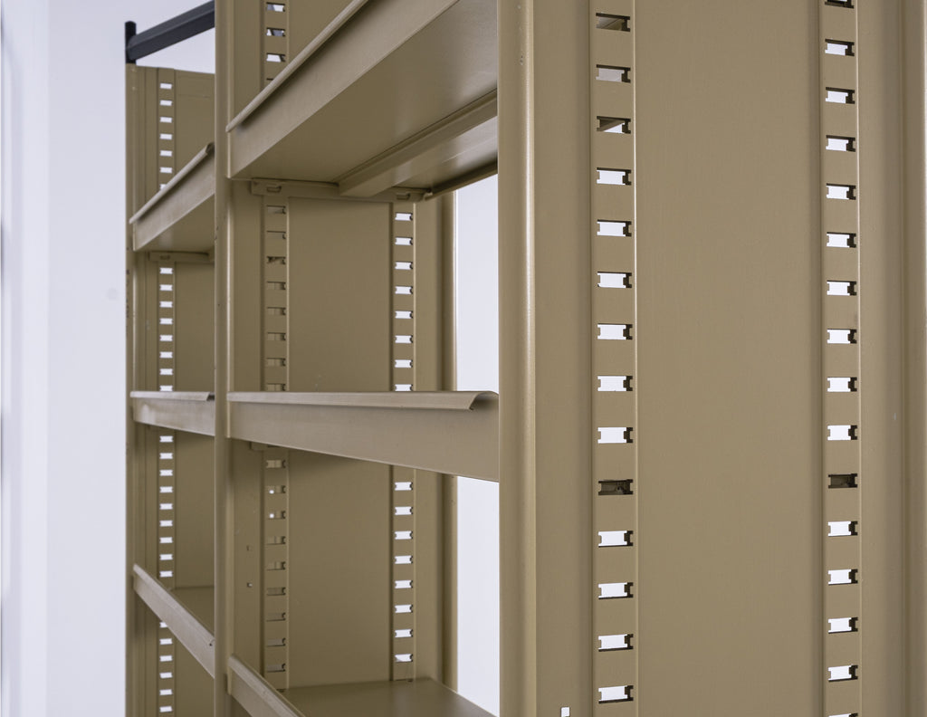 Bibliothèque Spazio – Design Studio BBPR pour Olivetti