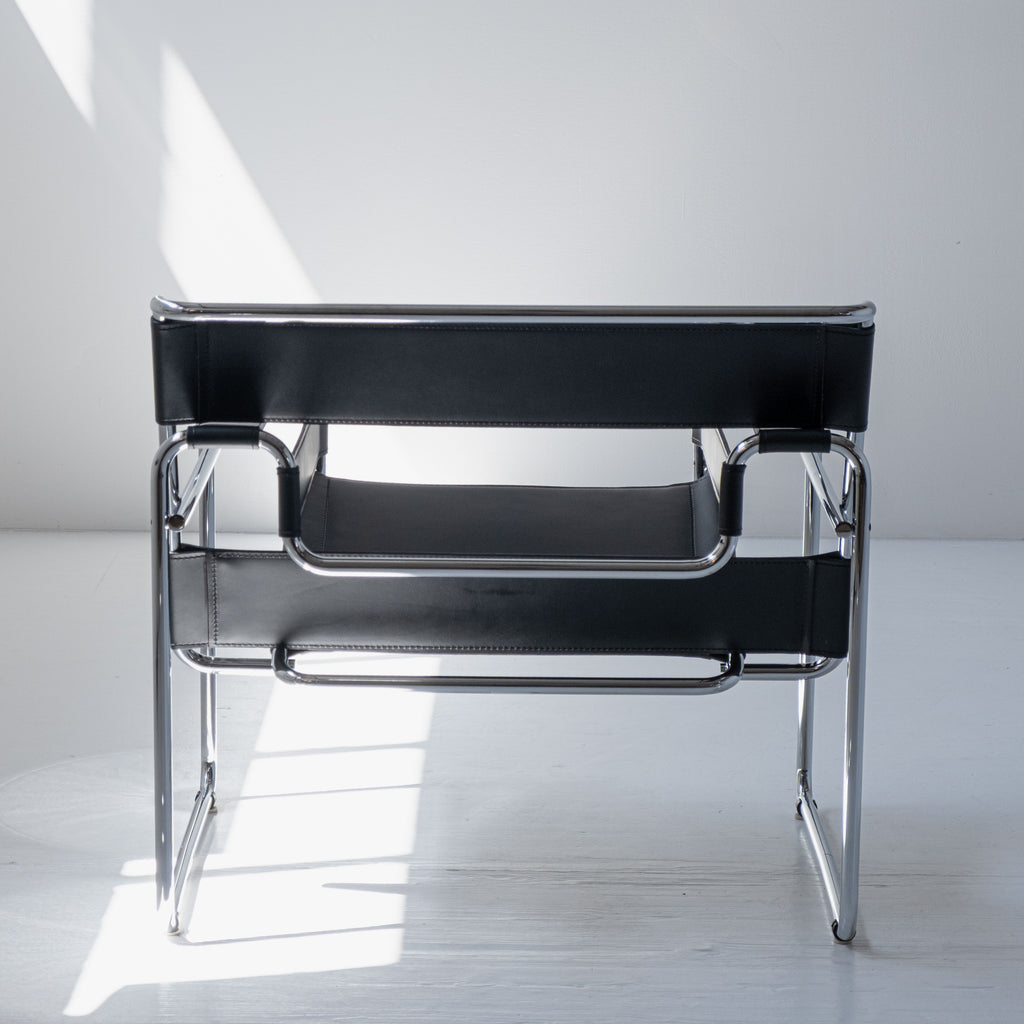 Chaise Wassily B3 – design Marcel Breuer pour Knoll