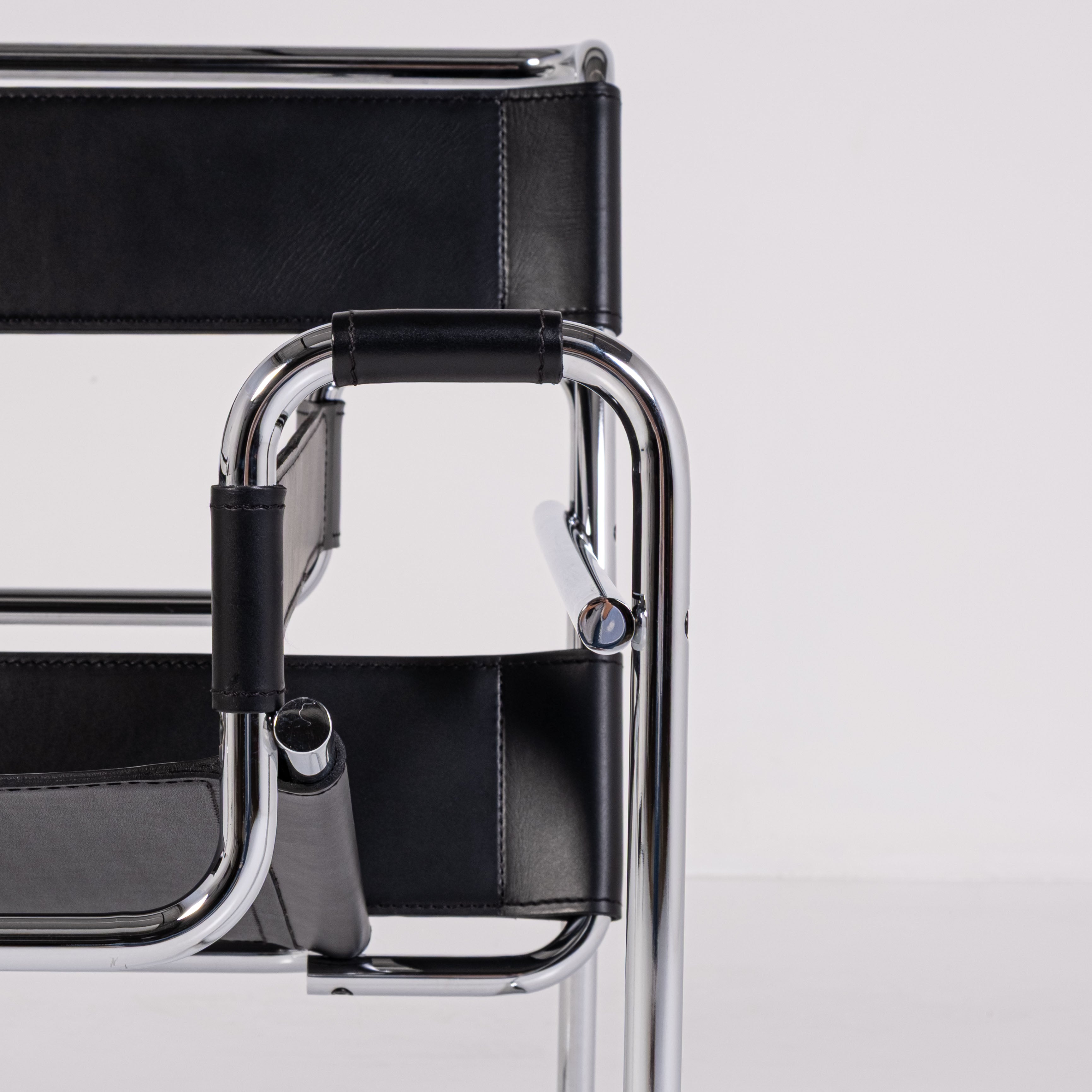 Chaise Wassily B3 – design Marcel Breuer pour Knoll
