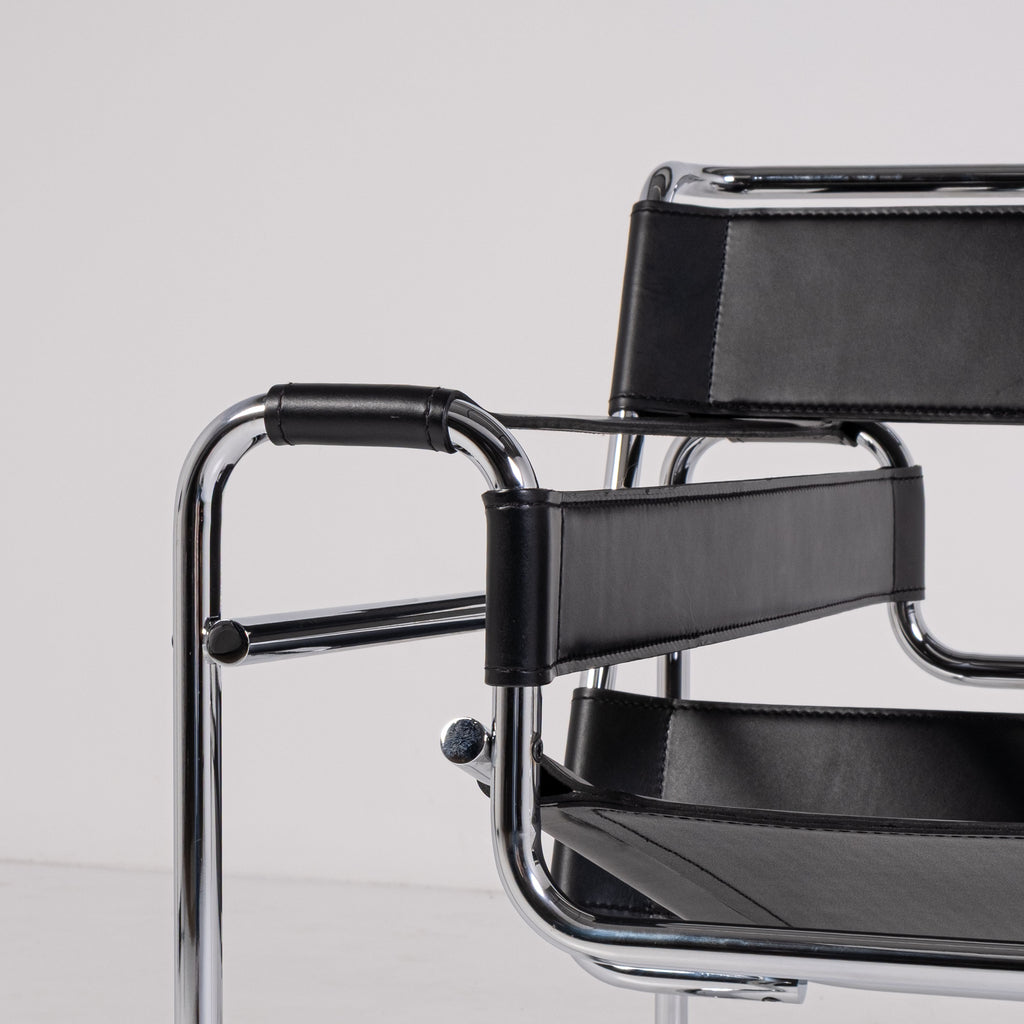 Chaise Wassily B3 – design Marcel Breuer pour Knoll