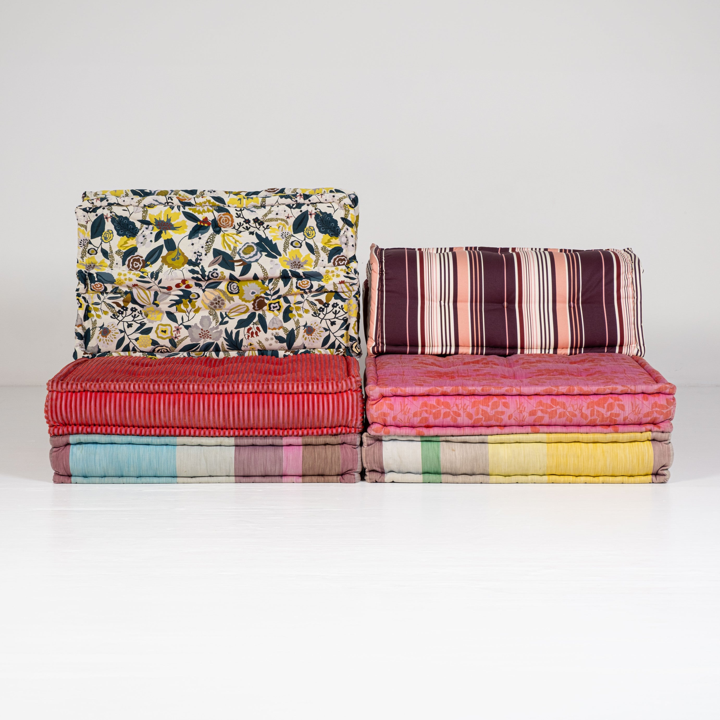Mah Jong Sofa – design Hans Hopfer for Roche Bobois