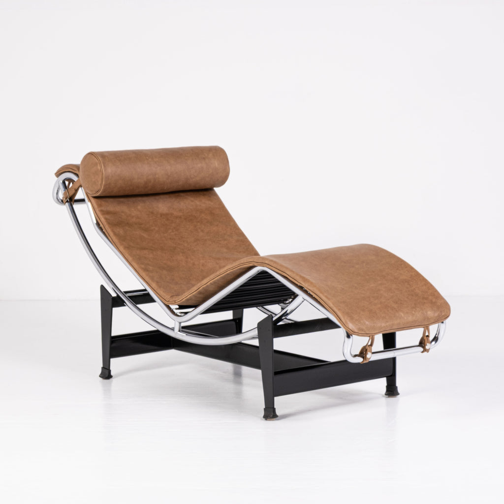 Chaise Longue LC4 – Design Le Corbusier per Cassina