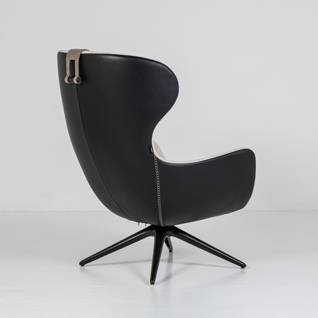Poltrona Mad Joker con Pouf – Design Marcel Wanders per Poliform
