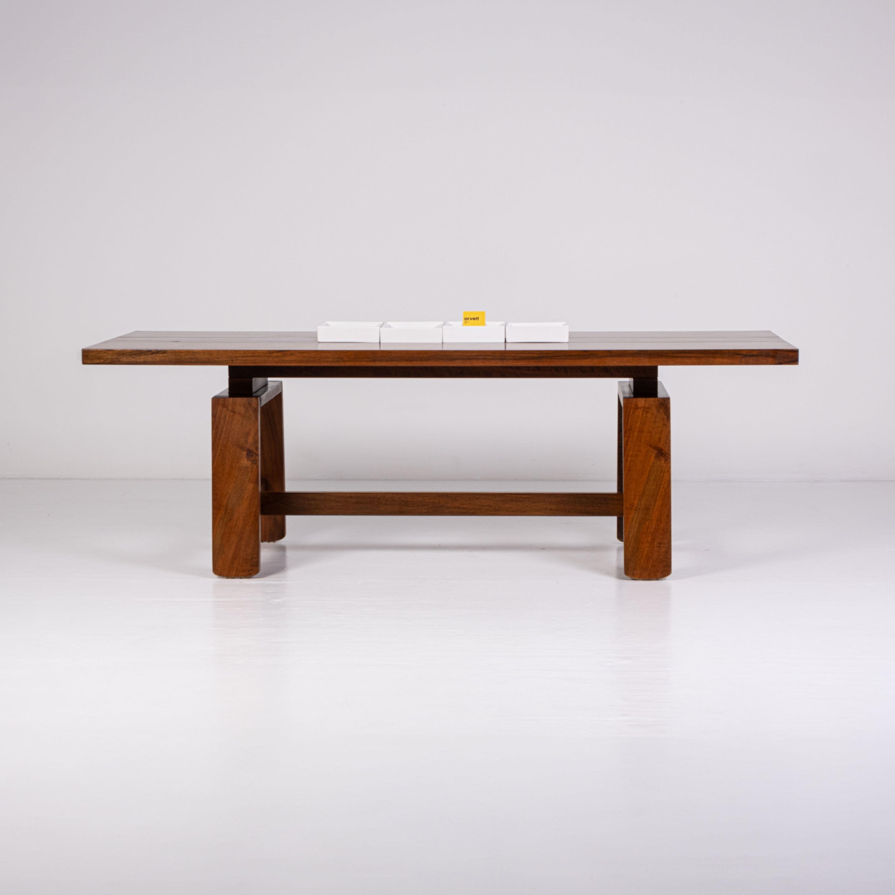 Table 611 – Designed by Silvio Coppola for Bernini