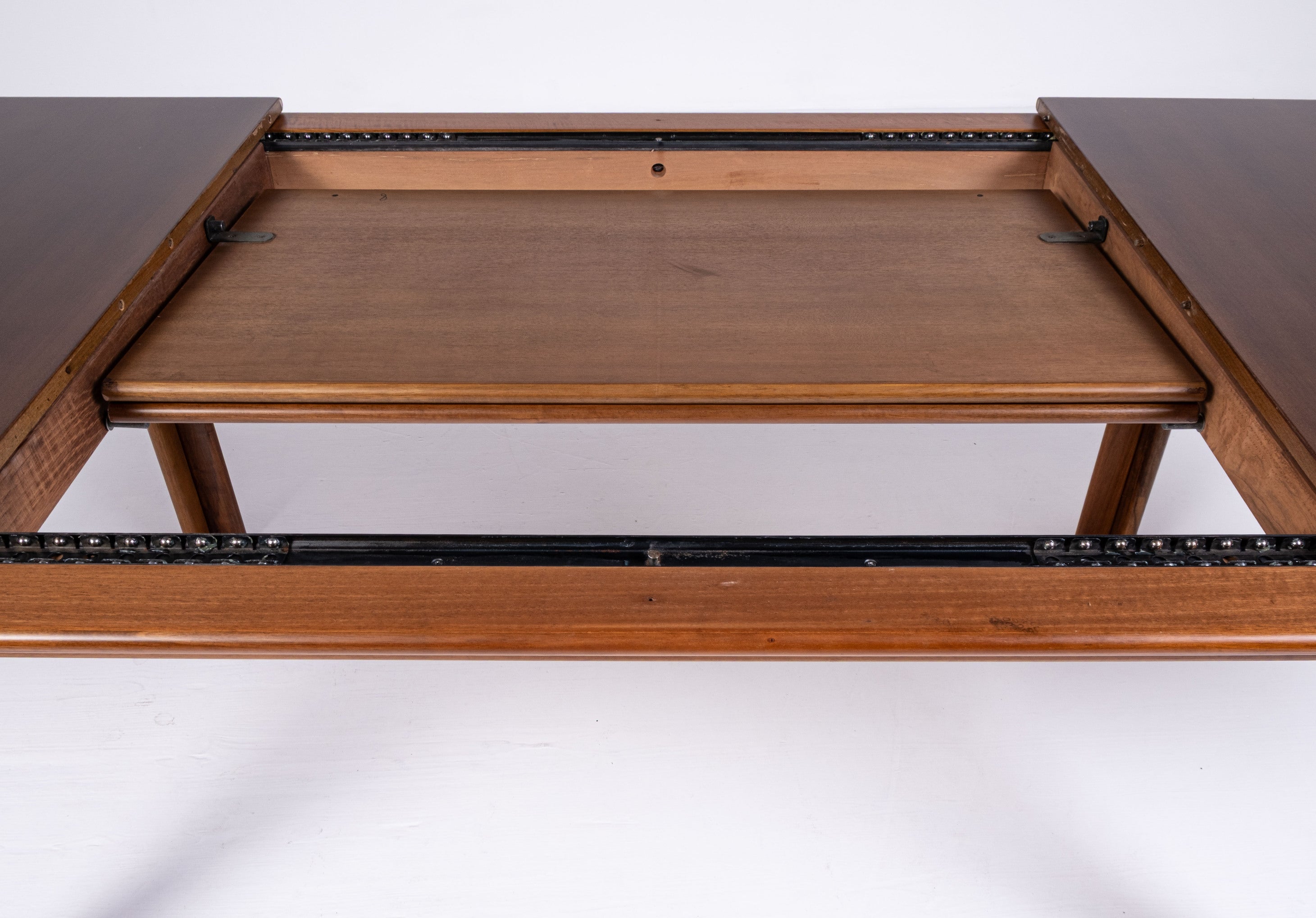 Table Mou d'Afra et Tobia Scarpa pour Molteni