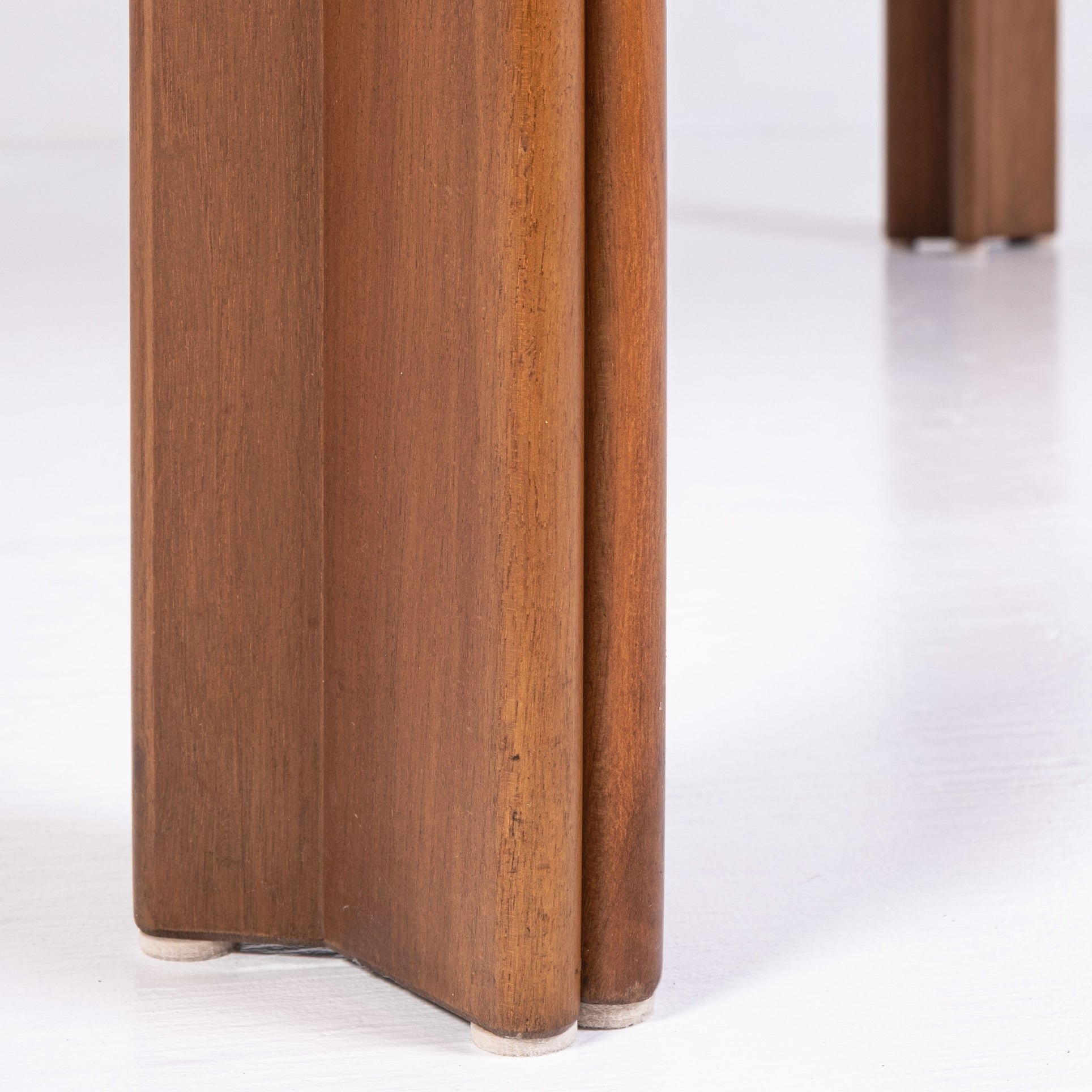 Table Mou d'Afra et Tobia Scarpa pour Molteni