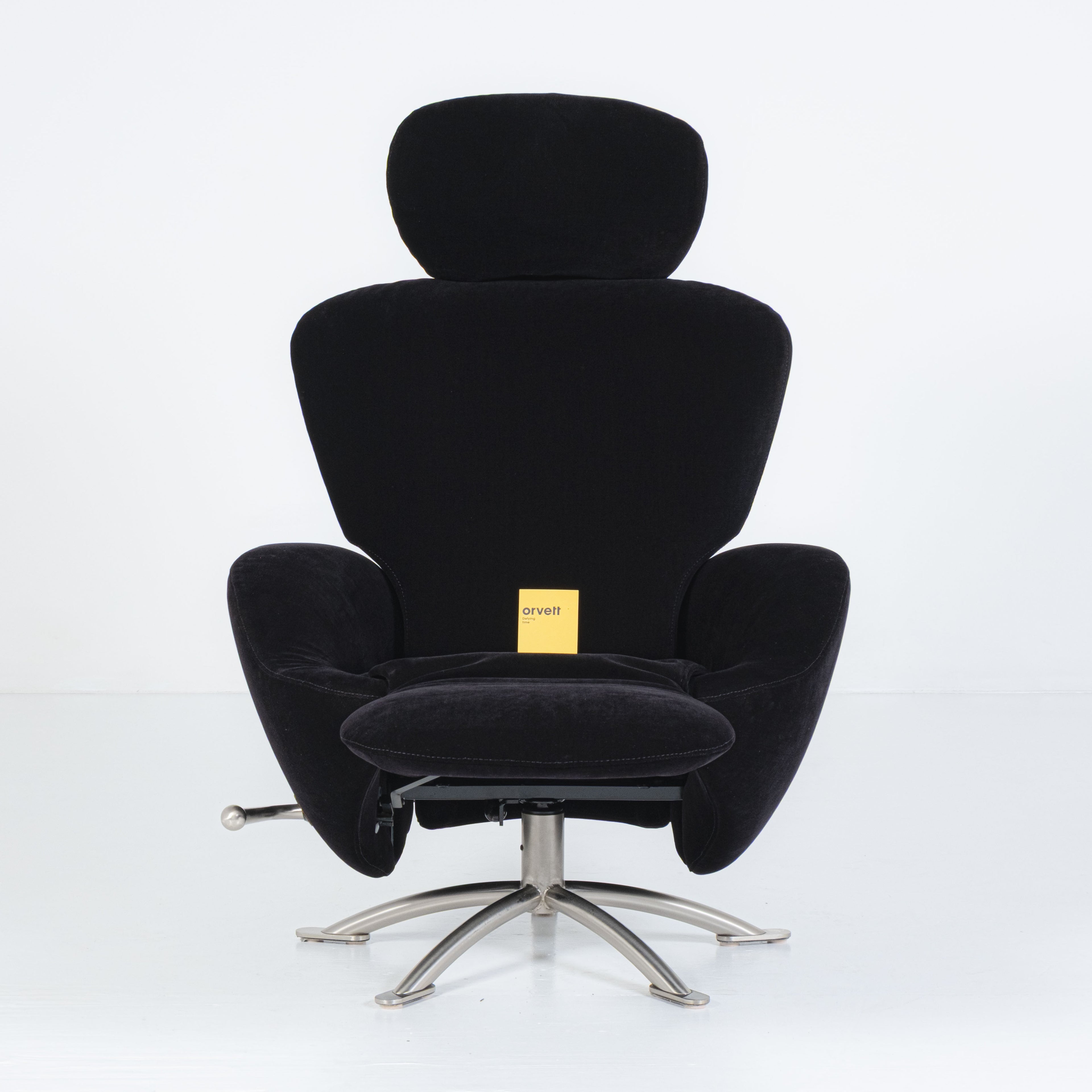 Dodo Armchair (K10) – Design Toshiyuki Kita for Cassina