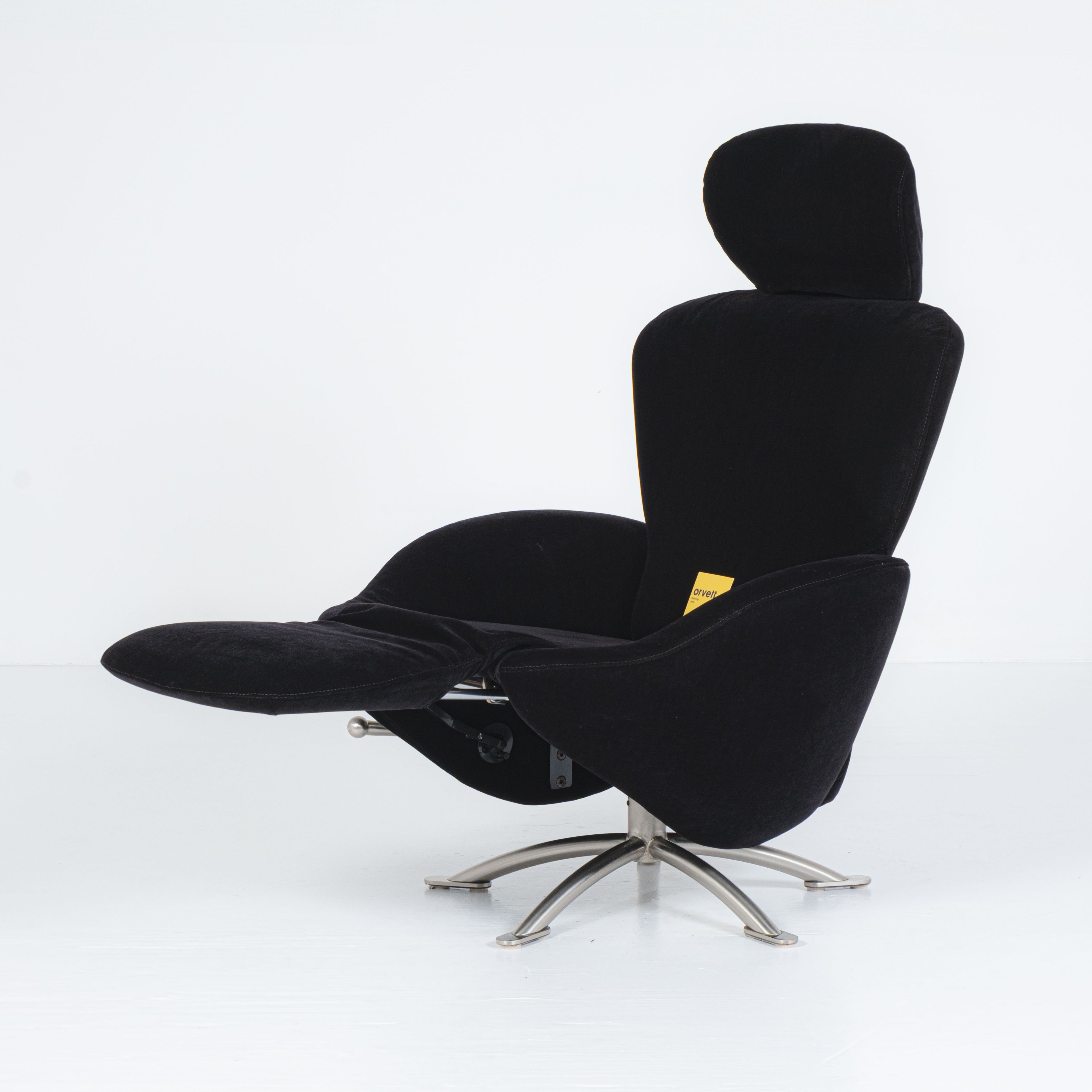 Dodo Armchair (K10) – Design Toshiyuki Kita for Cassina
