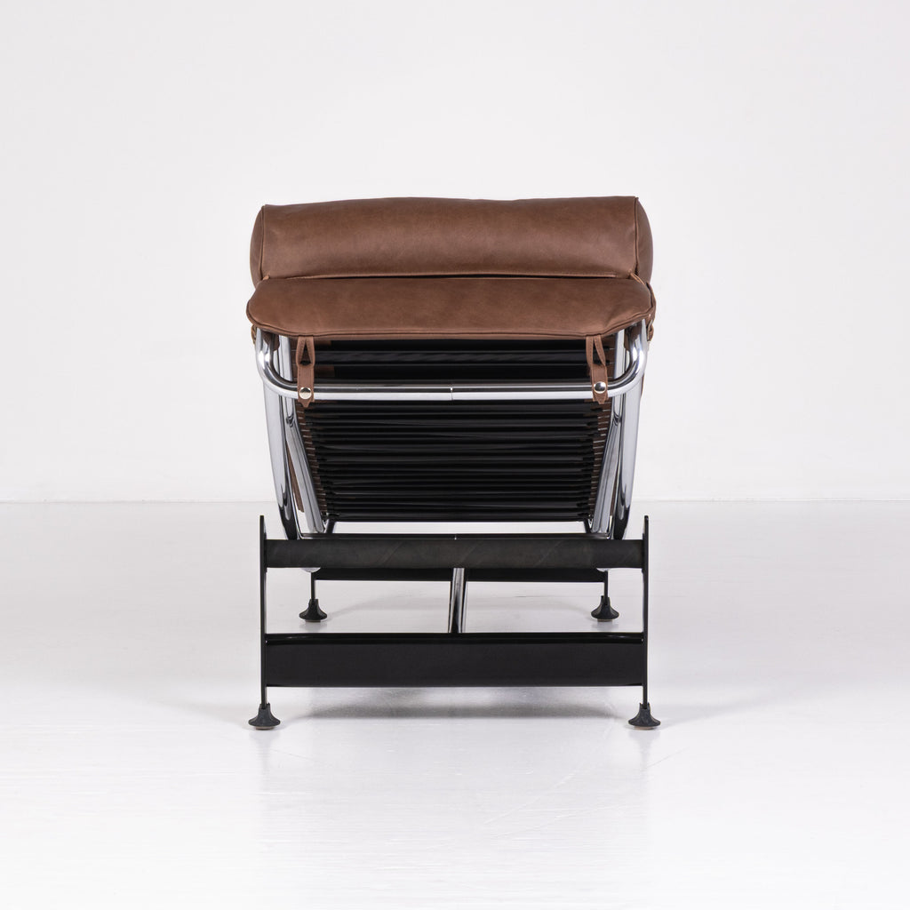 LC4 Chaise Longue – Designed by Le Corbusier for Cassina