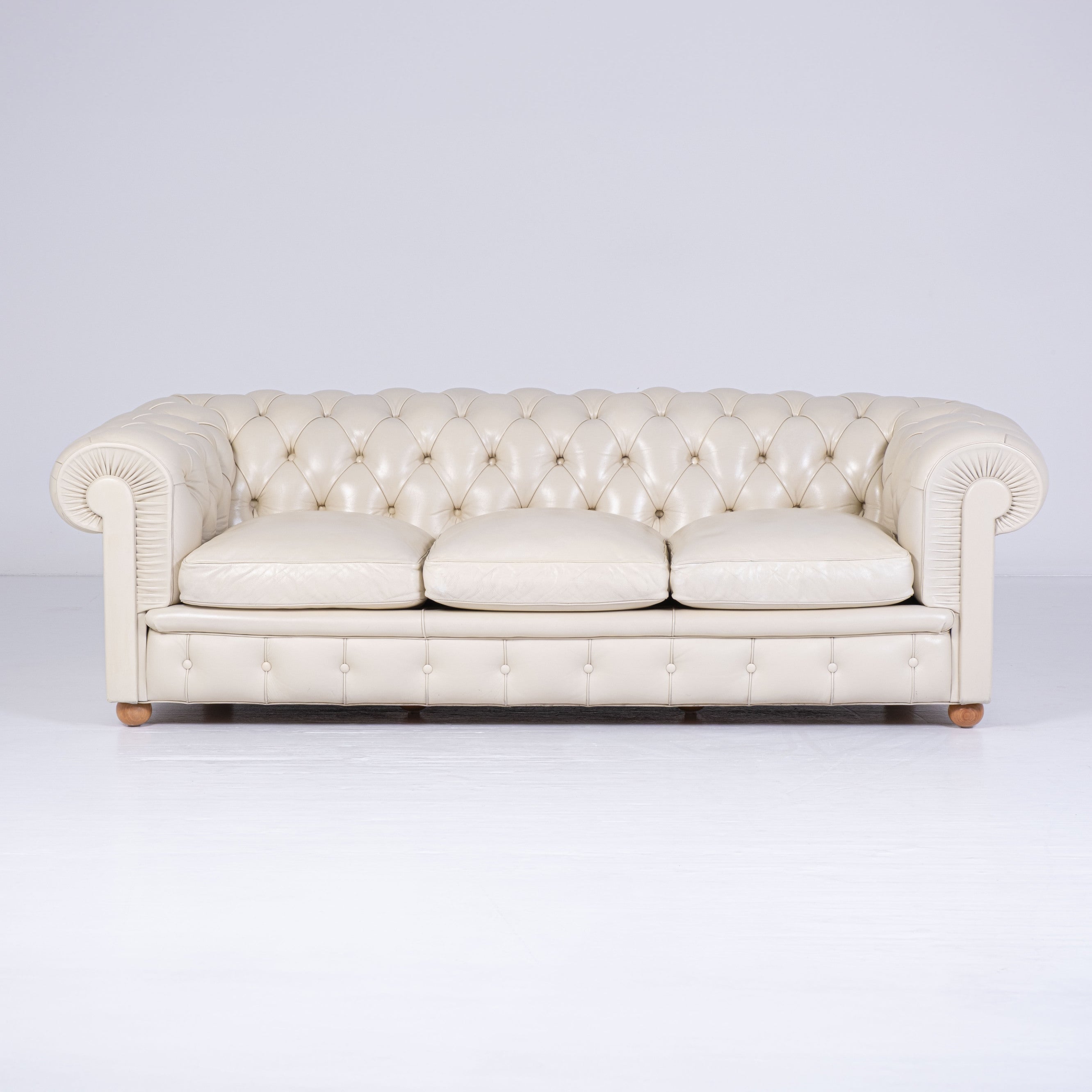 Chester Sofa by Renzo Frau for Poltrona Frau