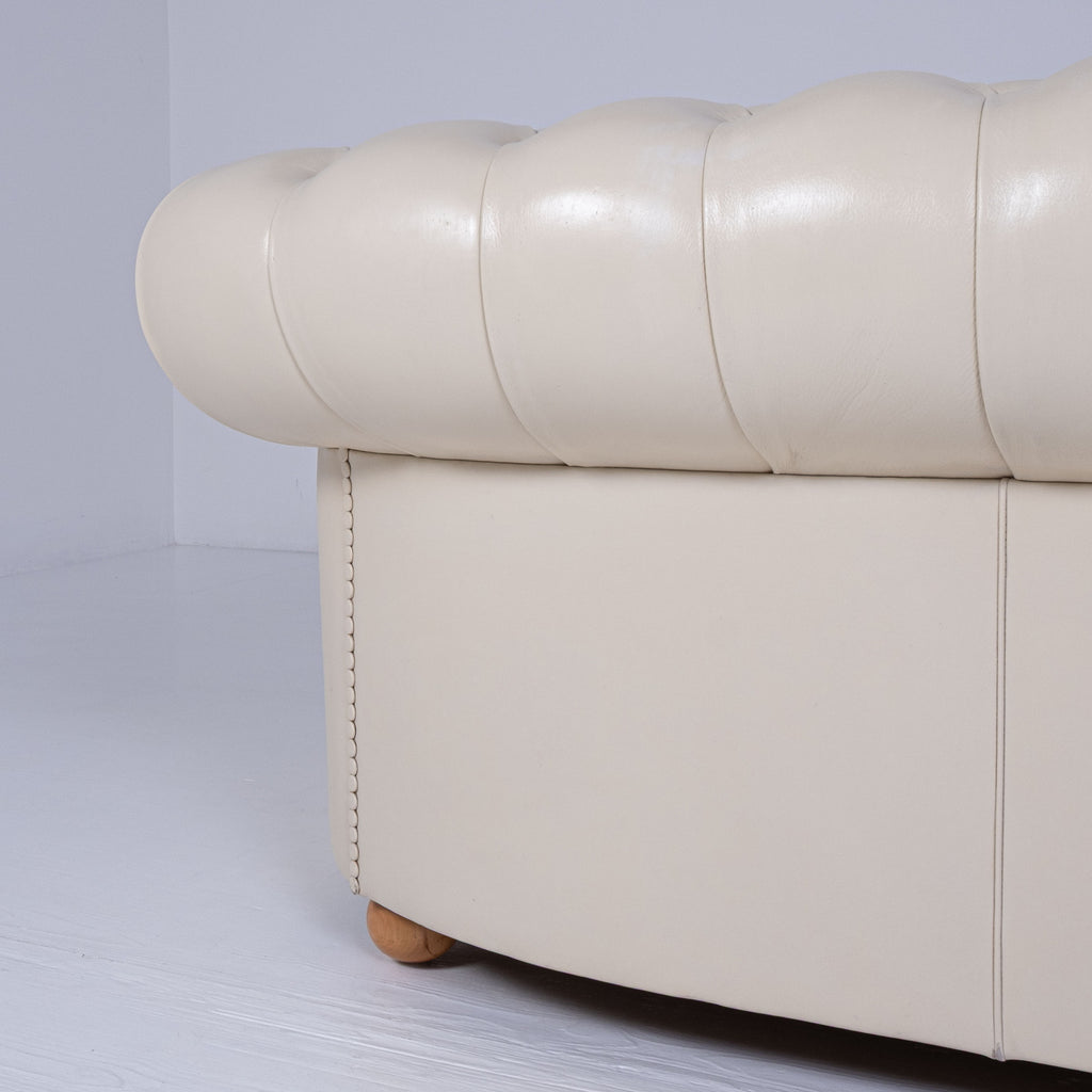 Chester Sofa by Renzo Frau for Poltrona Frau
