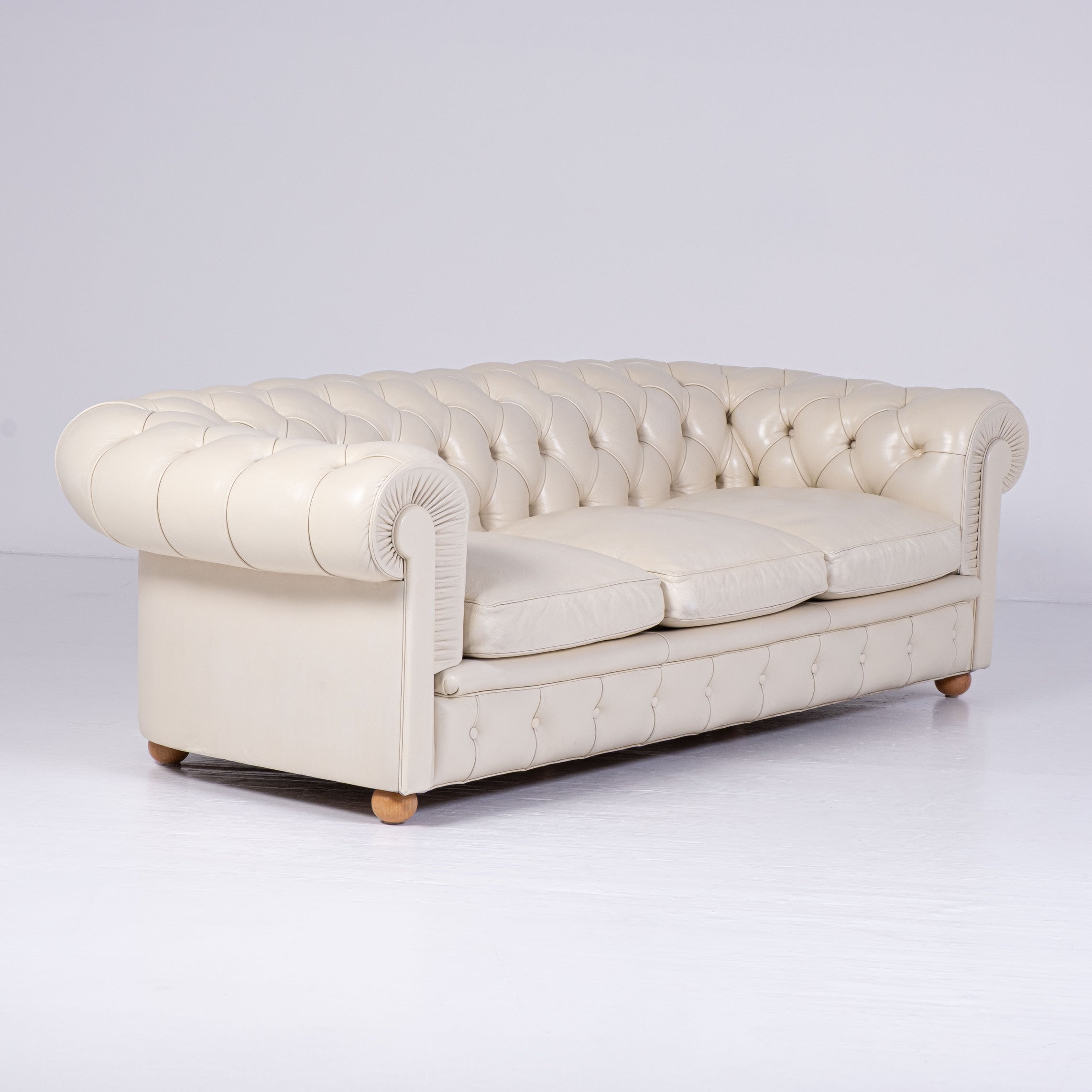 Chester Sofa by Renzo Frau for Poltrona Frau
