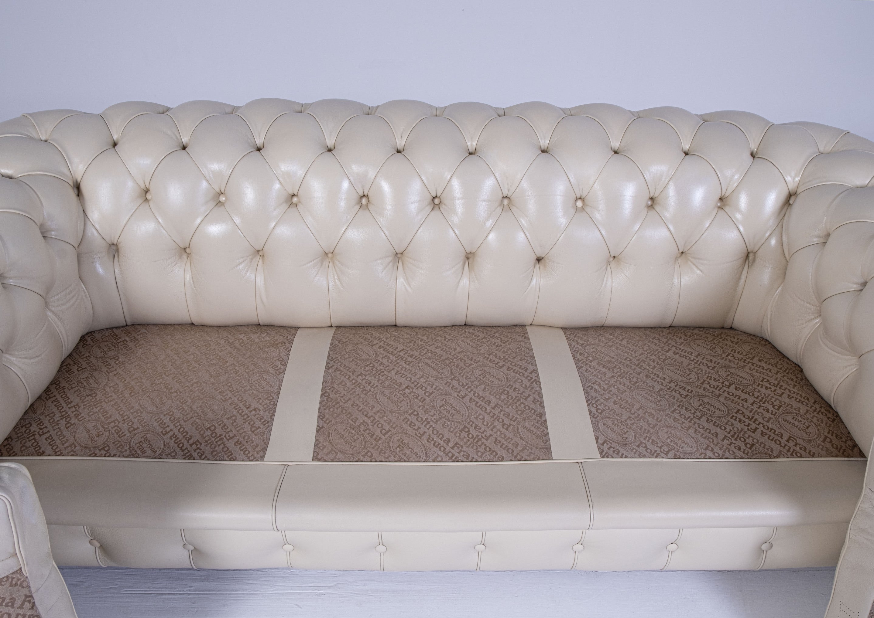 Chester Sofa by Renzo Frau for Poltrona Frau
