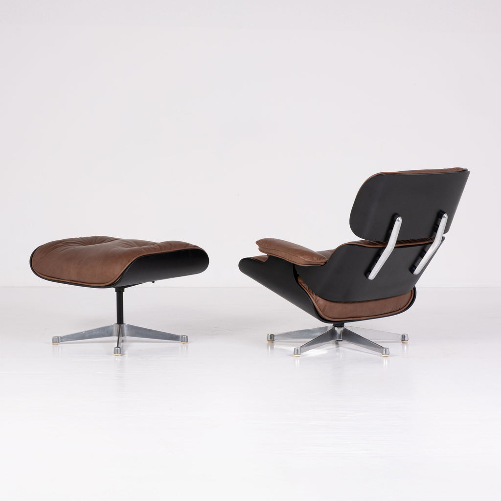 Lounge Chair con Ottoman – Design Charles e Ray Eames per Herman Miller / ICF