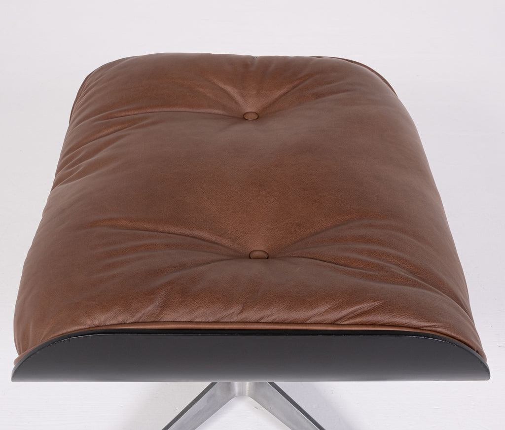 Lounge Chair con Ottoman – Design Charles e Ray Eames per Herman Miller / ICF
