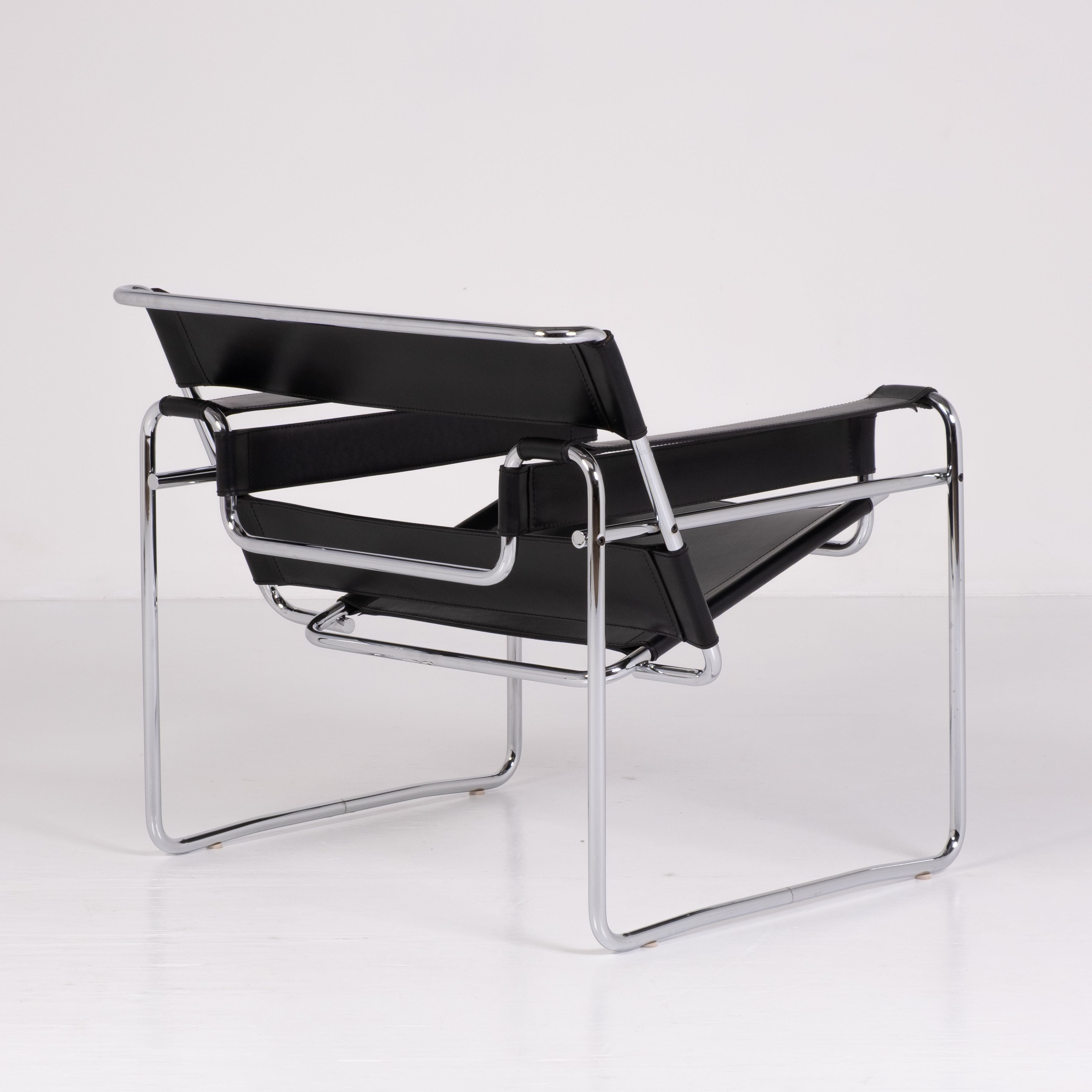 Chaise Wassily B3 – design Marcel Breuer pour Knoll