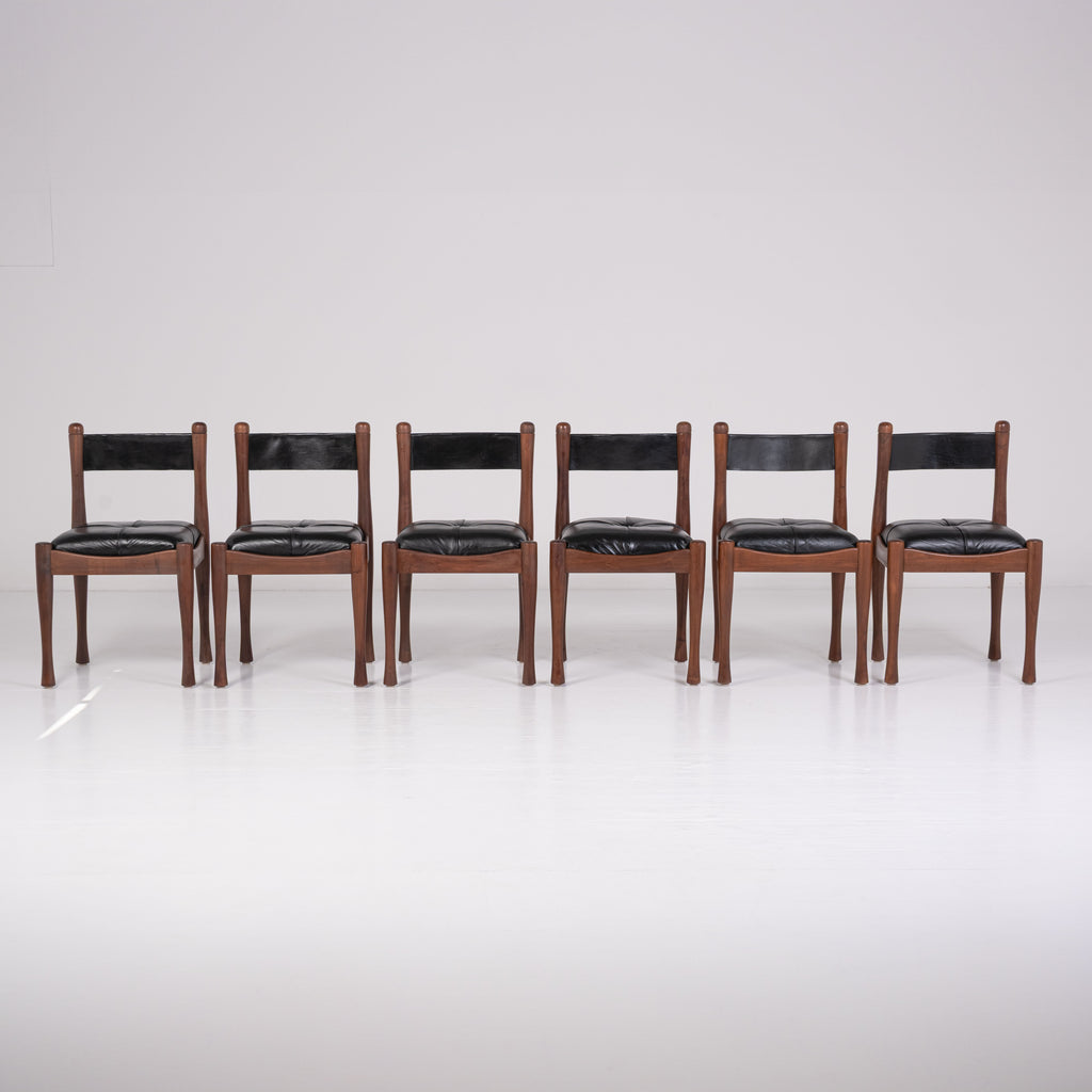 6 Sedie 620 – Design Silvio Coppola per Bernini