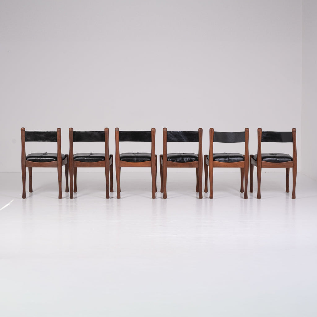 6 Sedie 620 – Design Silvio Coppola per Bernini