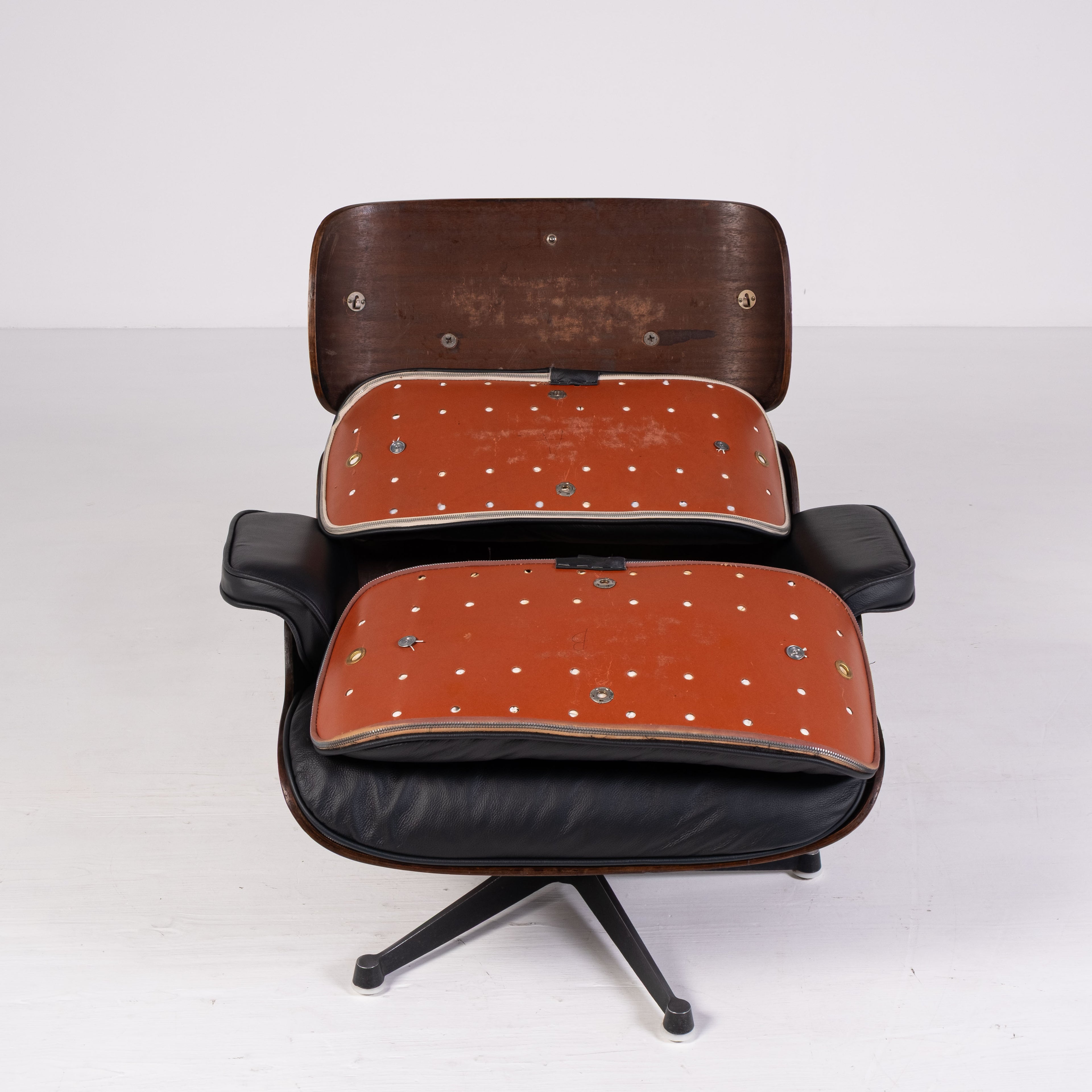 Herman Miller, ICF - Charles Eames, Ray Eames - Lounge chair - Palissandro - 1964 edition
