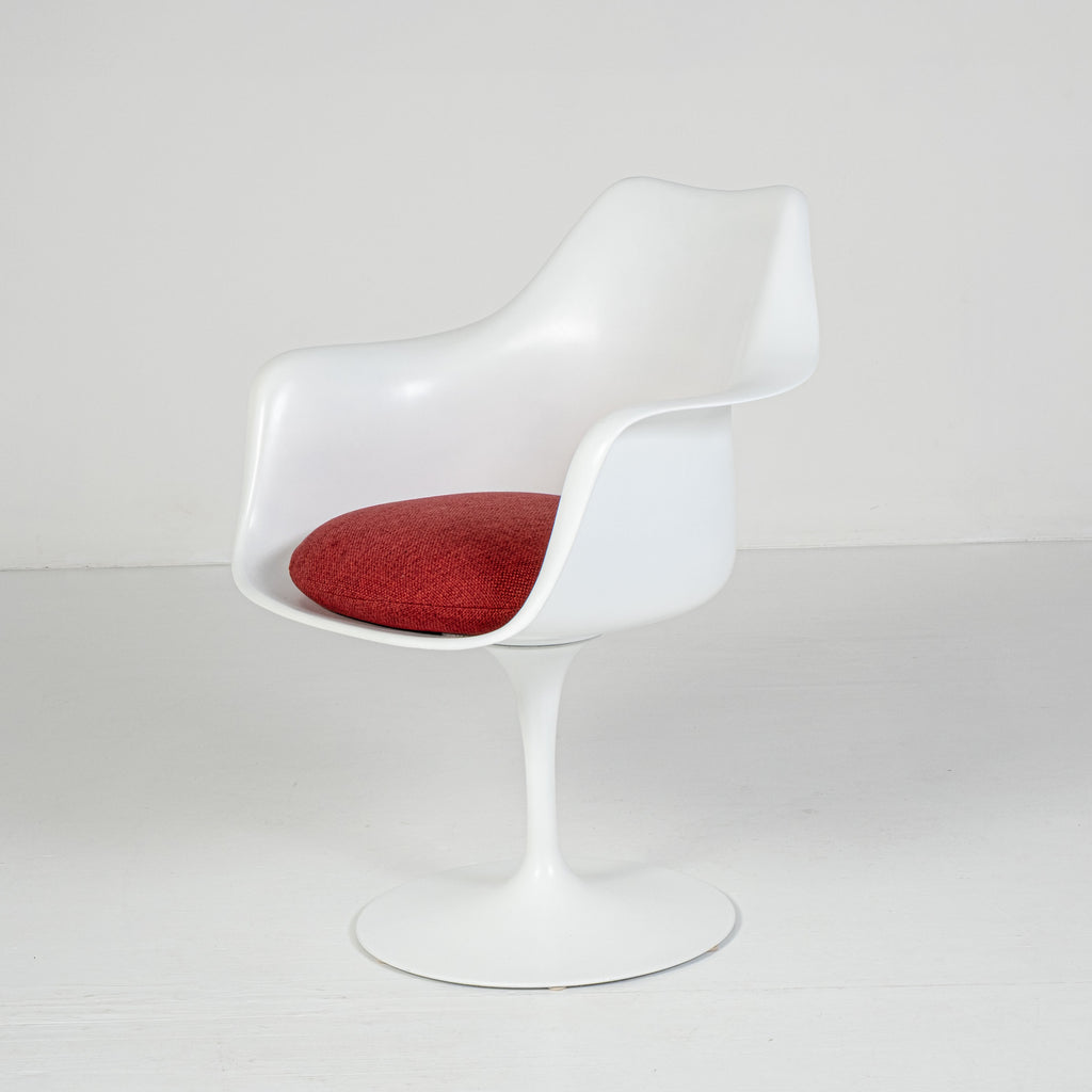 Set di 2 Poltroncine Tulip Girevoli con Braccioli – Design Eero Saarinen per Knoll International