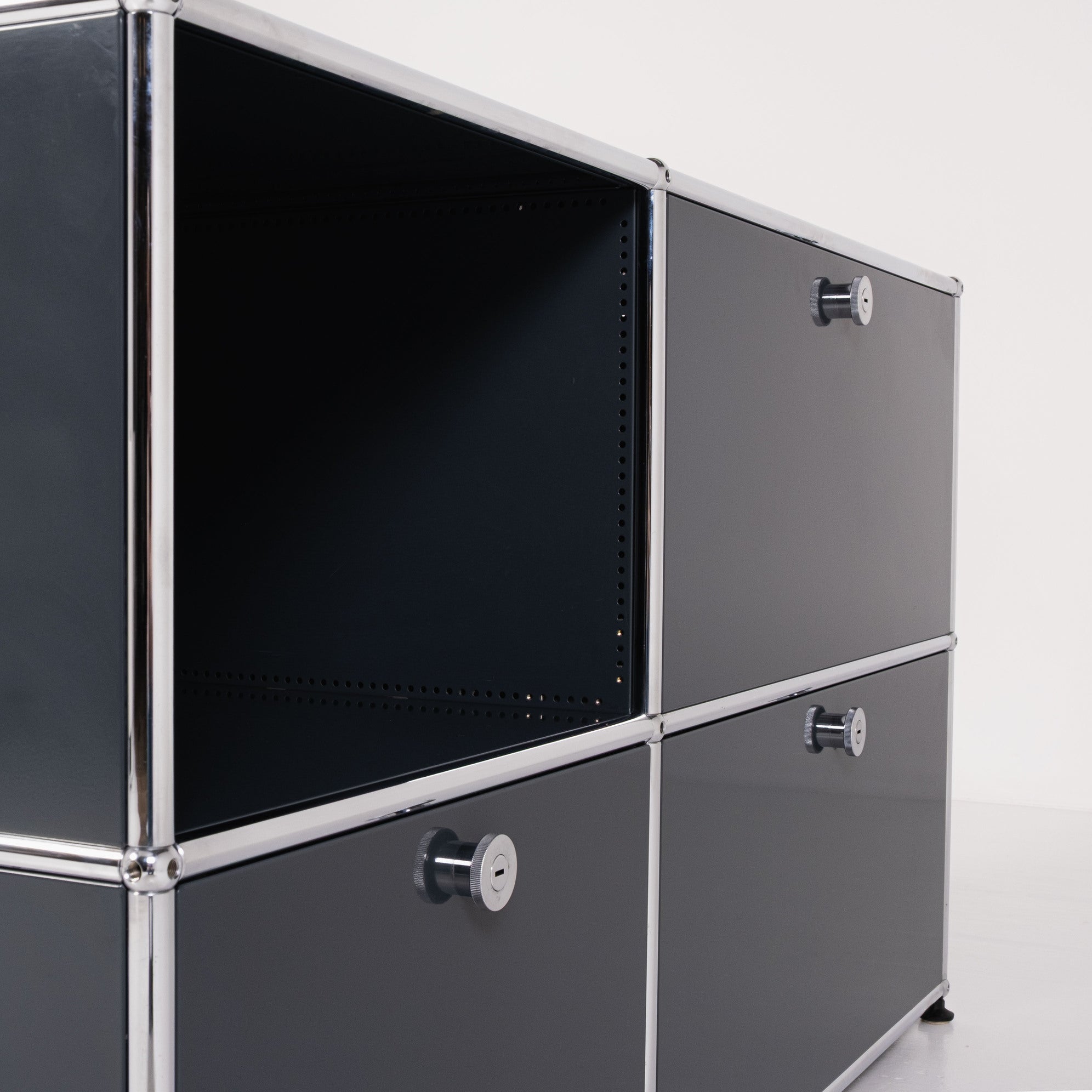Crédence Haller – Design Fritz Haller et Paul Schärer pour USM