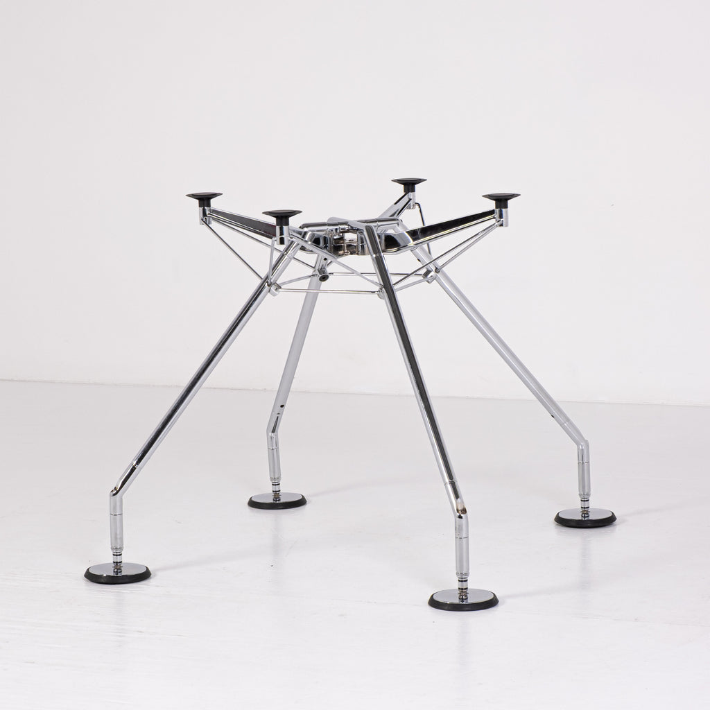 Nomos circulaire – Design Norman Foster (1986) – Production originale Tecno