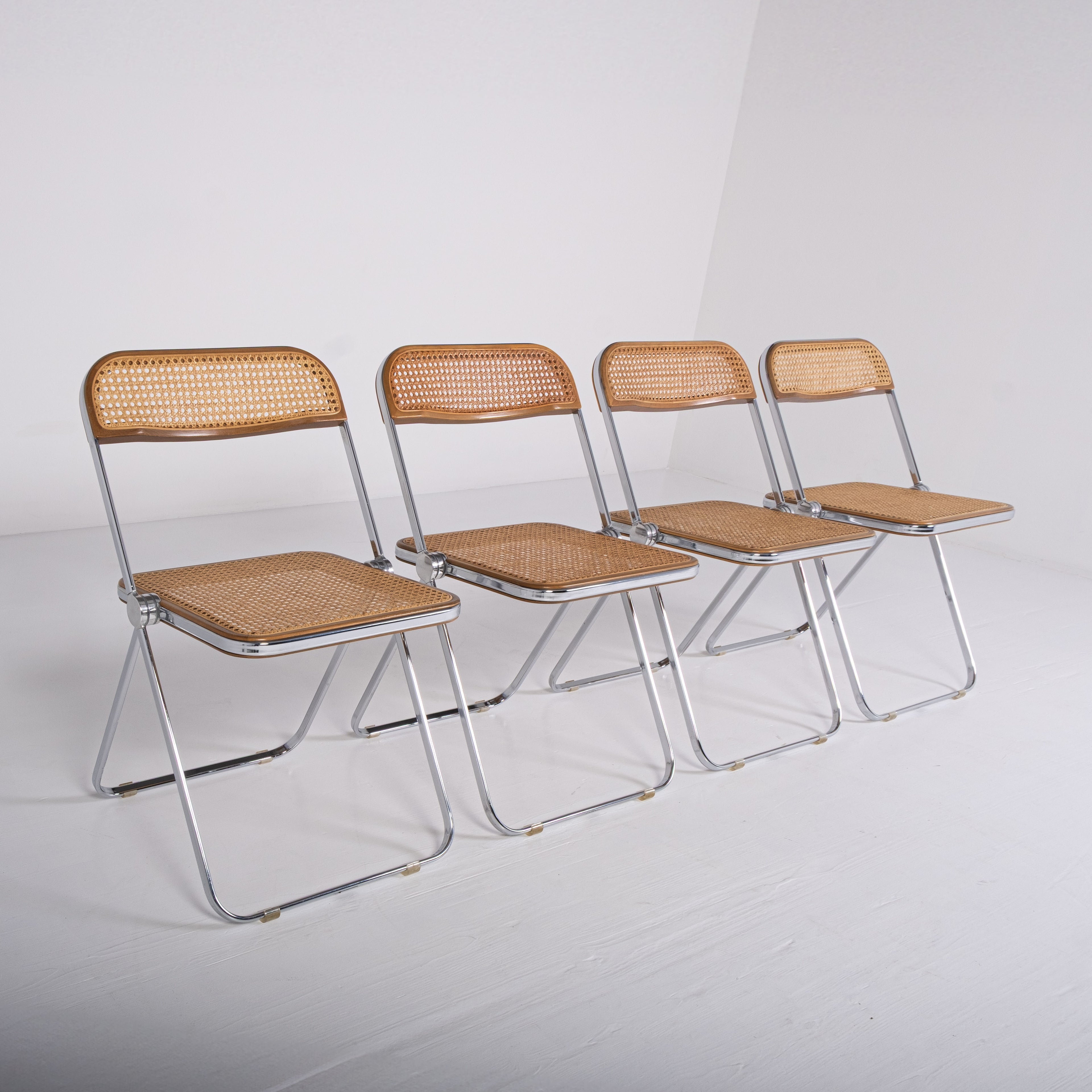 Ensemble de 4 chaises Plia Cané – G. Piretti Anonima Castelli