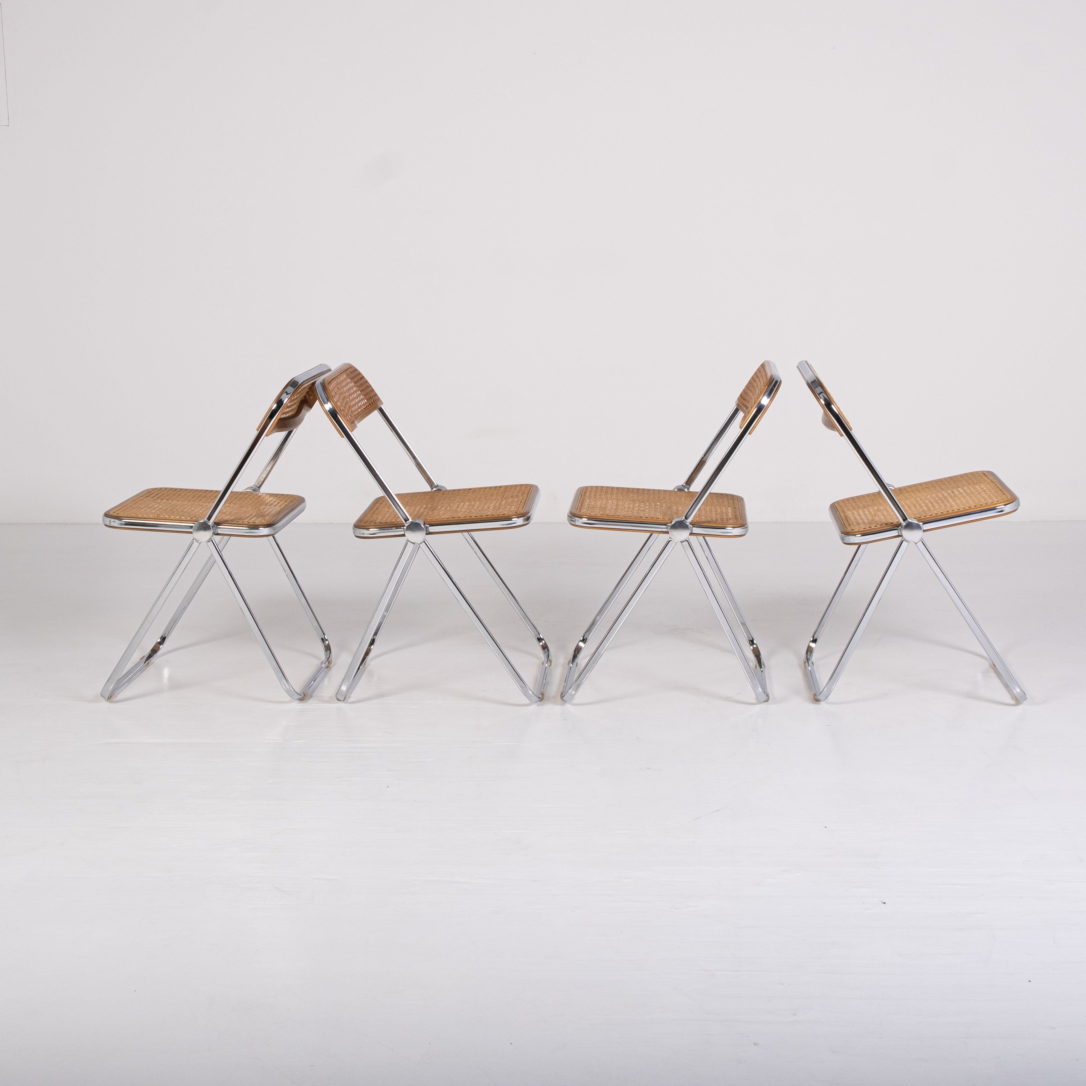 Ensemble de 4 chaises Plia Cané – G. Piretti Anonima Castelli